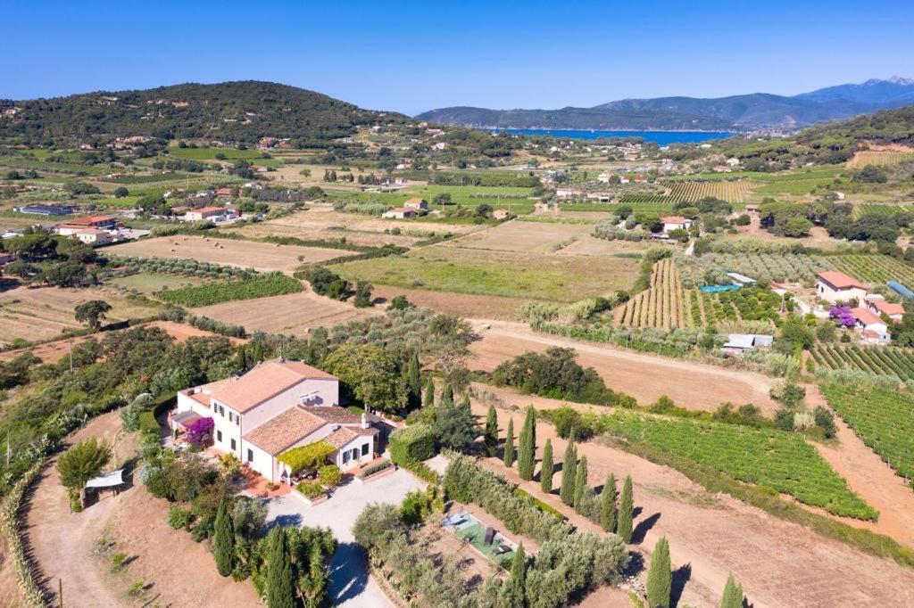 Casale Le Pitte Villa Porto Azzurro Exterior foto
